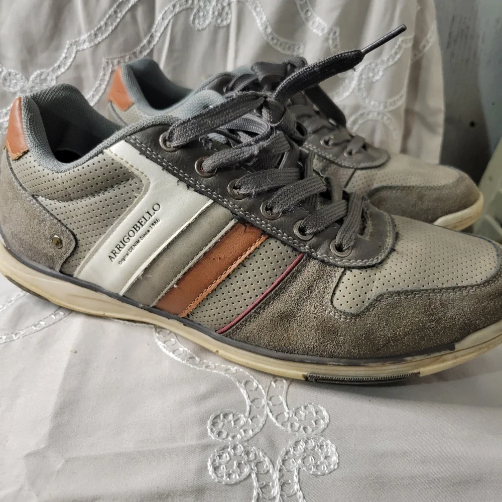 {3/$20} Arrigo Bello Ax Boxing Sneakers